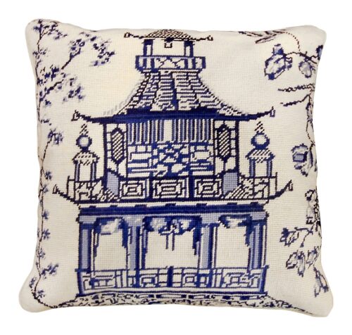 blue and whit4e accent pillow